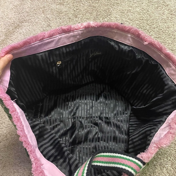 Victoria's Secret Large VS in Paradise
Beach Bag - Picture 6 of 8